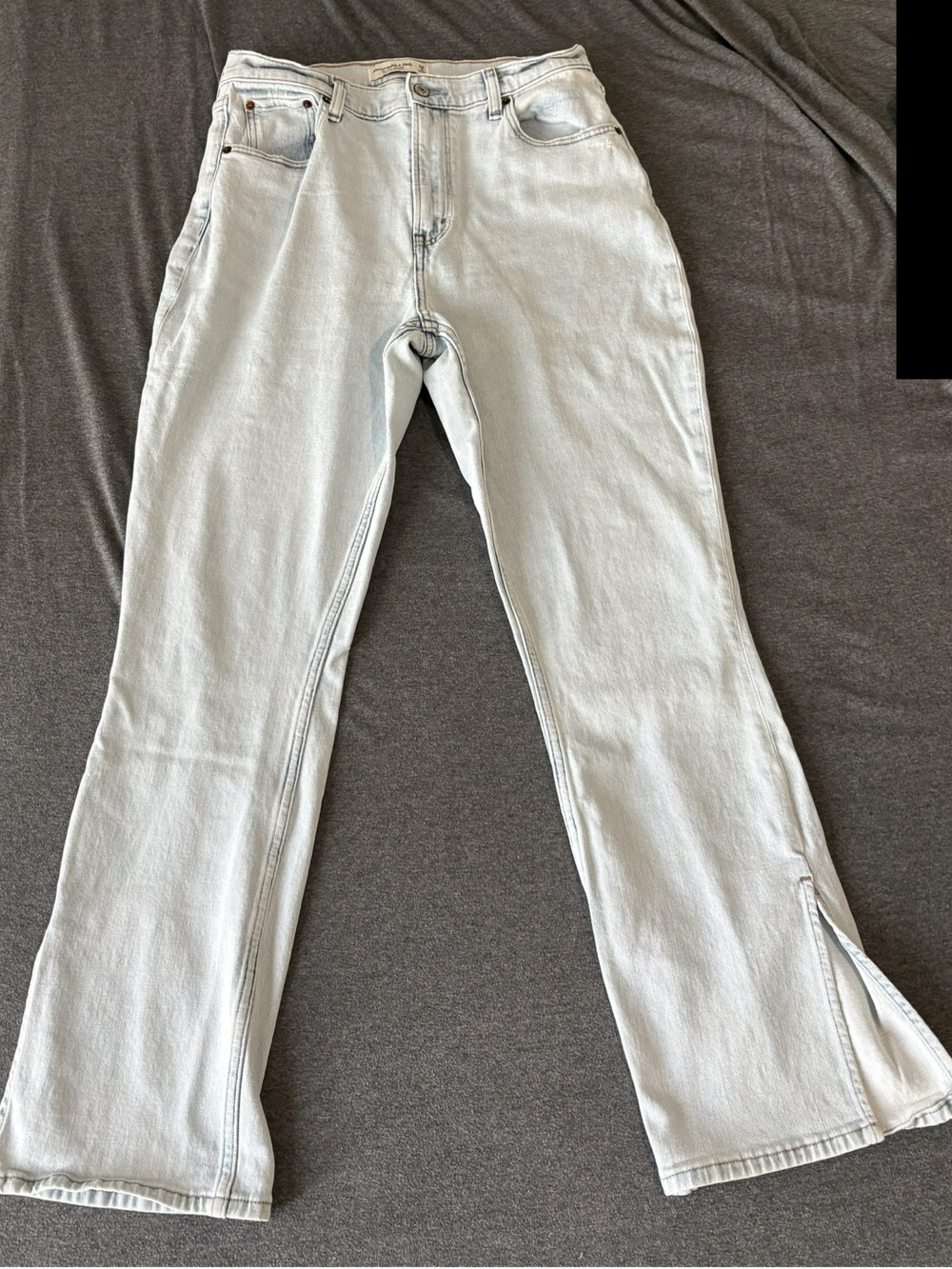 Abercrombie high rise split hem jeans